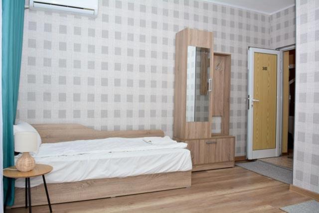 Hotel Rade 1 Vrața Exterior foto